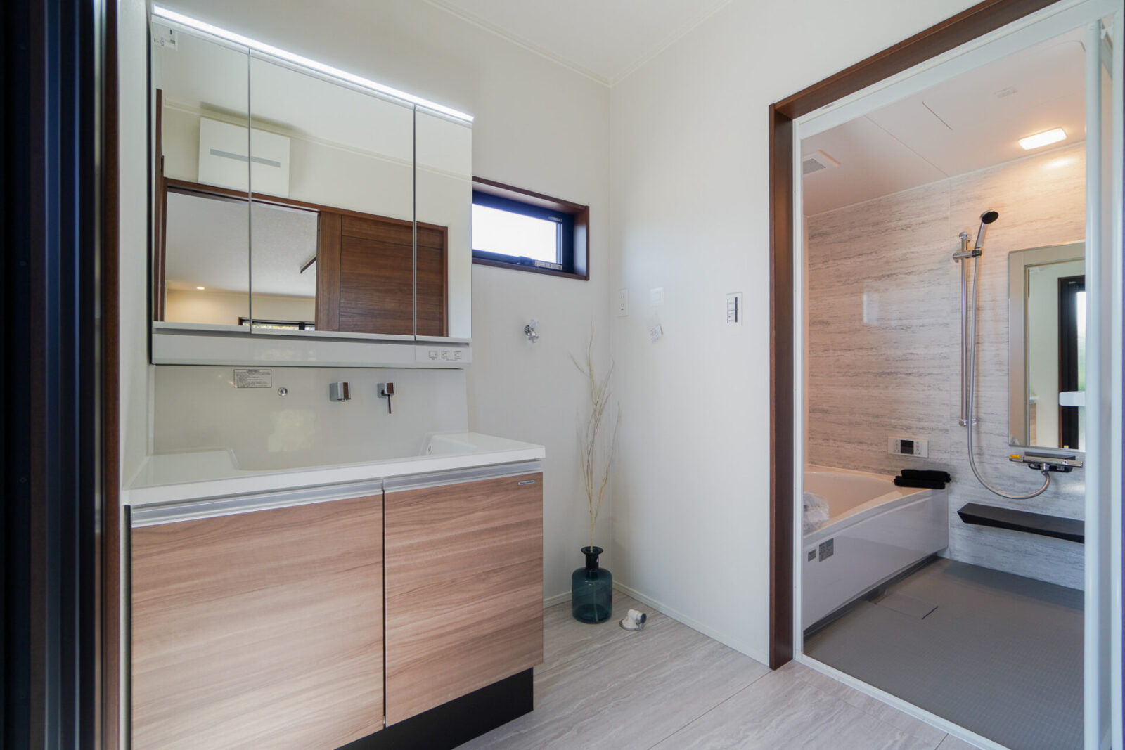 【新着！3,000万円台で叶う】稲毛区の新築戸建　‐ホテルライクな外観&内装仕様‐　IN宮野木 スライダー