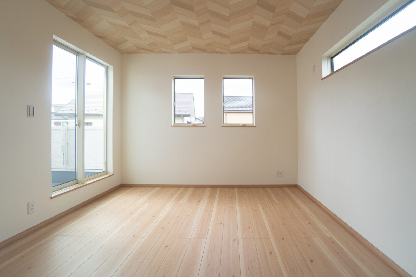 【Just Fit House　無駄ゼロ！暮らしぴったりなお家】宮野木町新築戸建 スライダー
