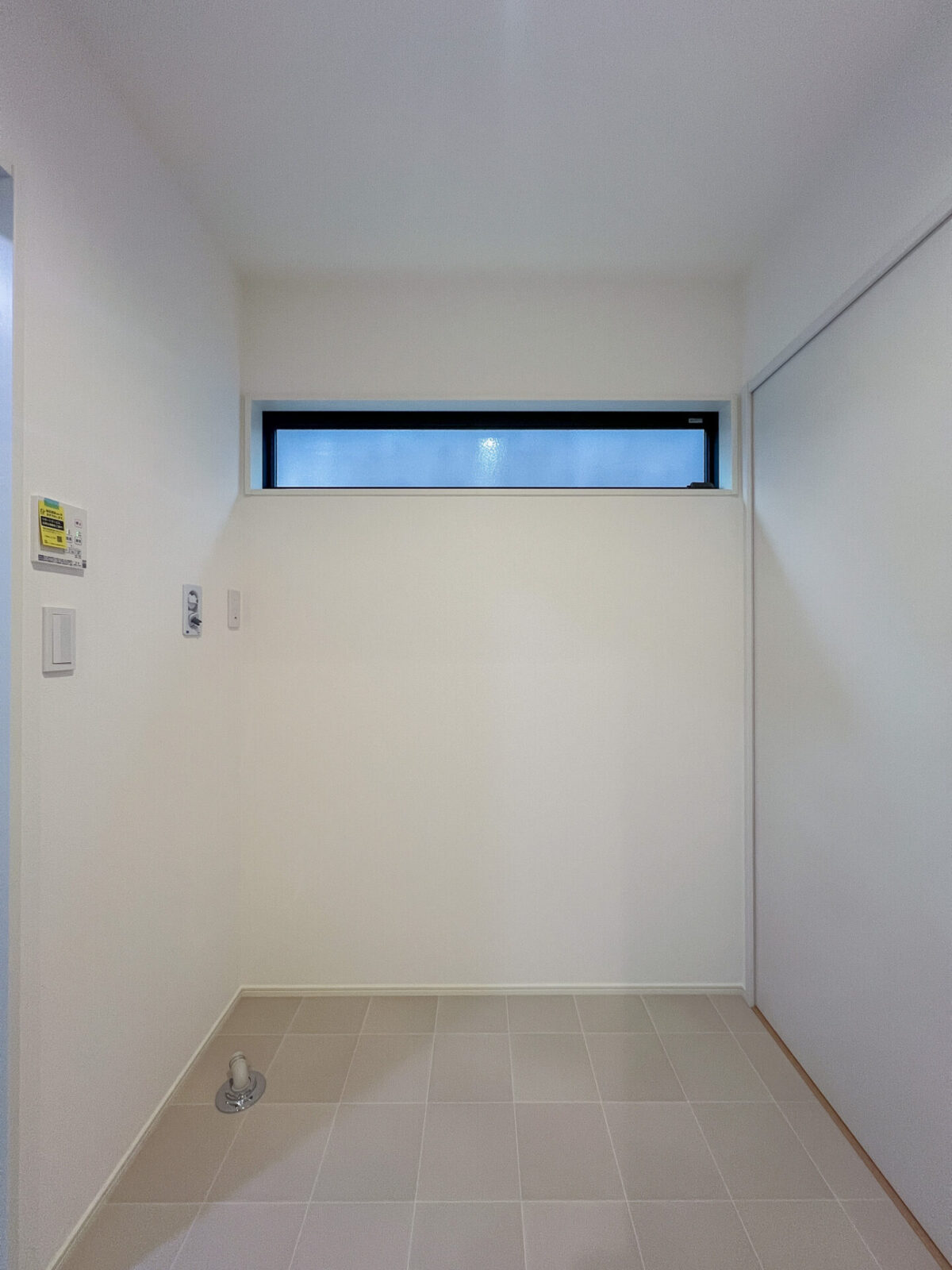 【ウォークスルー動線で作る　機能的に暮らせる繋がる平屋】千葉市緑区誉田町２丁目　新築戸建　No.4 スライダー