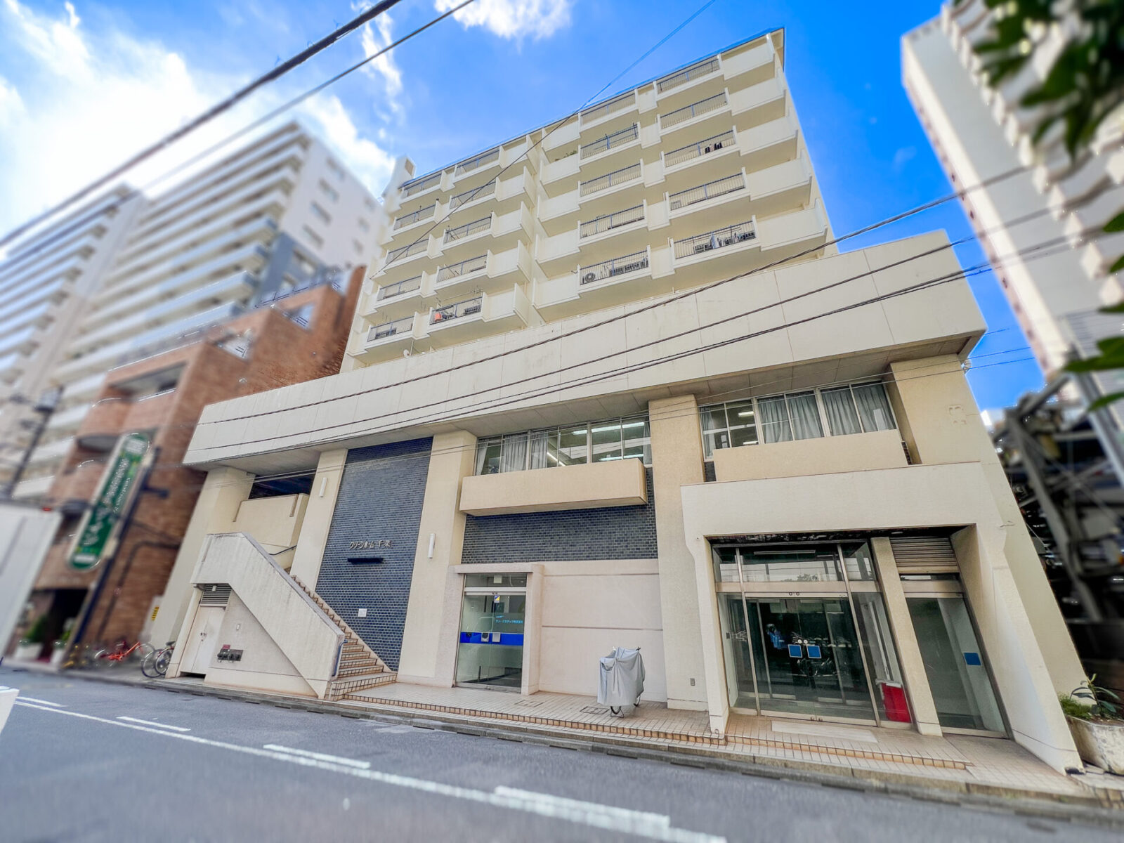 【オーナーチェンジ物件】千葉市中央区　クリーンホーム千葉 スライダー