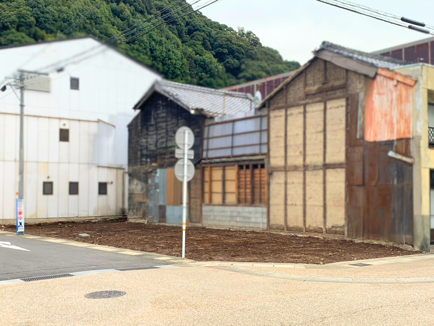 岐阜県岐阜市白木町　建築条件無し売地 スライダー