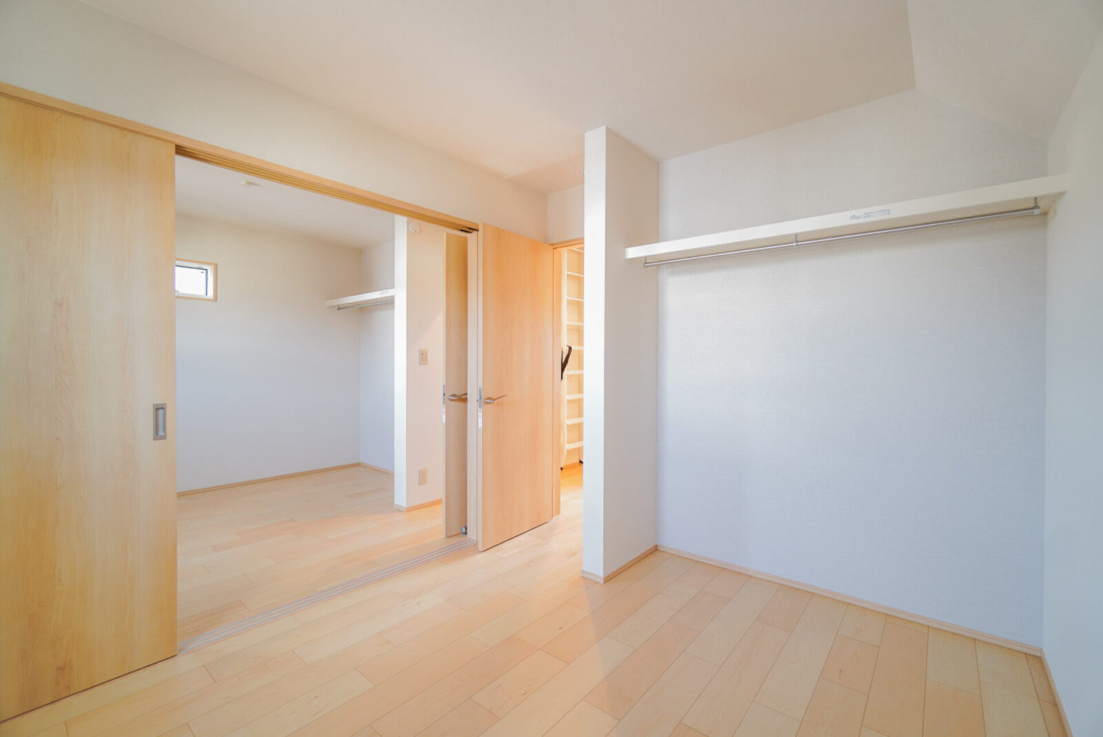 ★新着情報！！【2026.6月2日　完成しました！！　西都賀２丁目新築戸建】　『上質な暮らし』　-Japandi Style-　 スライダー