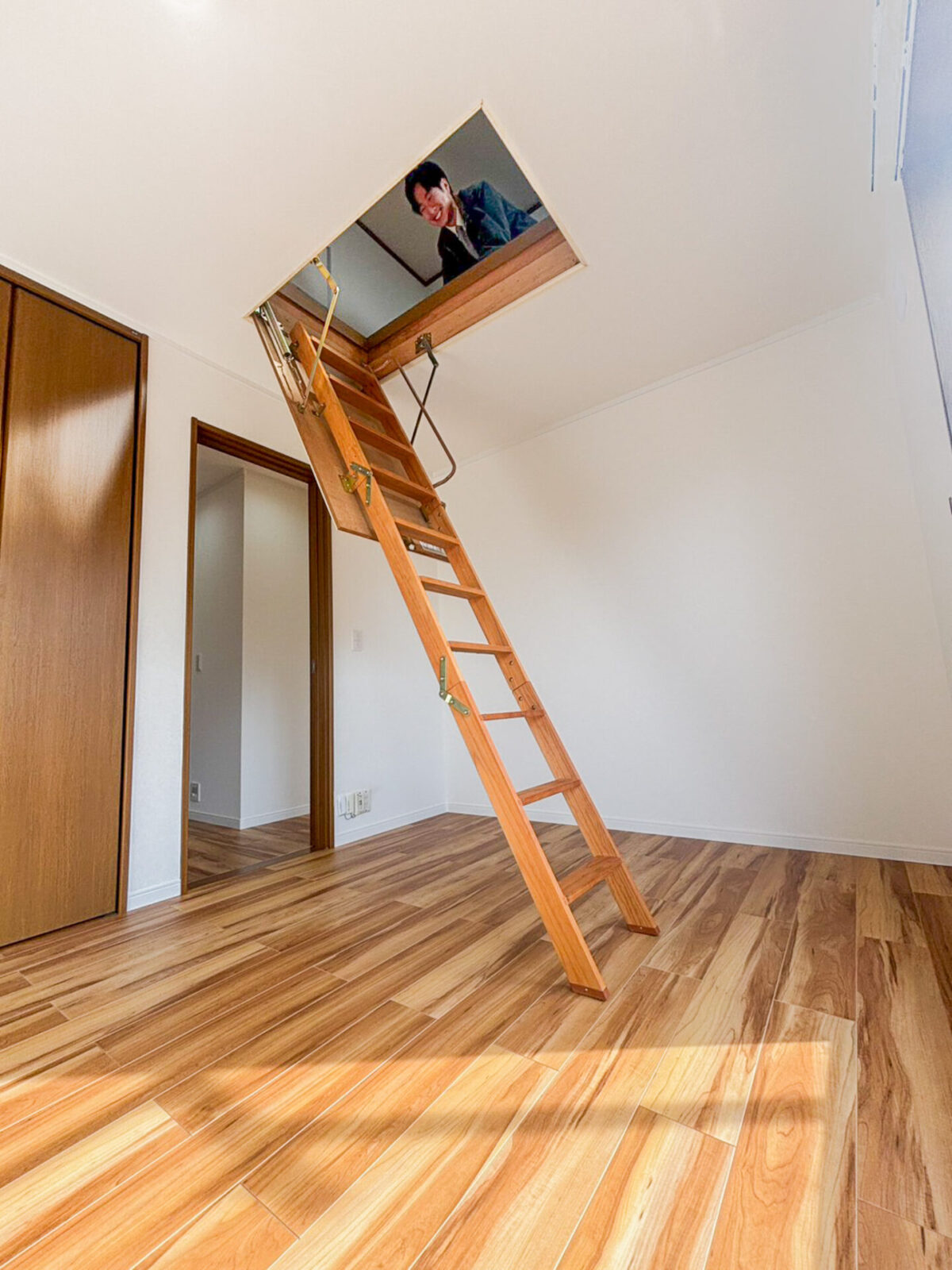 【4LDK+車２台　全居室 6帖ゆとりある広さ】稲毛町中古戸建 スライダー