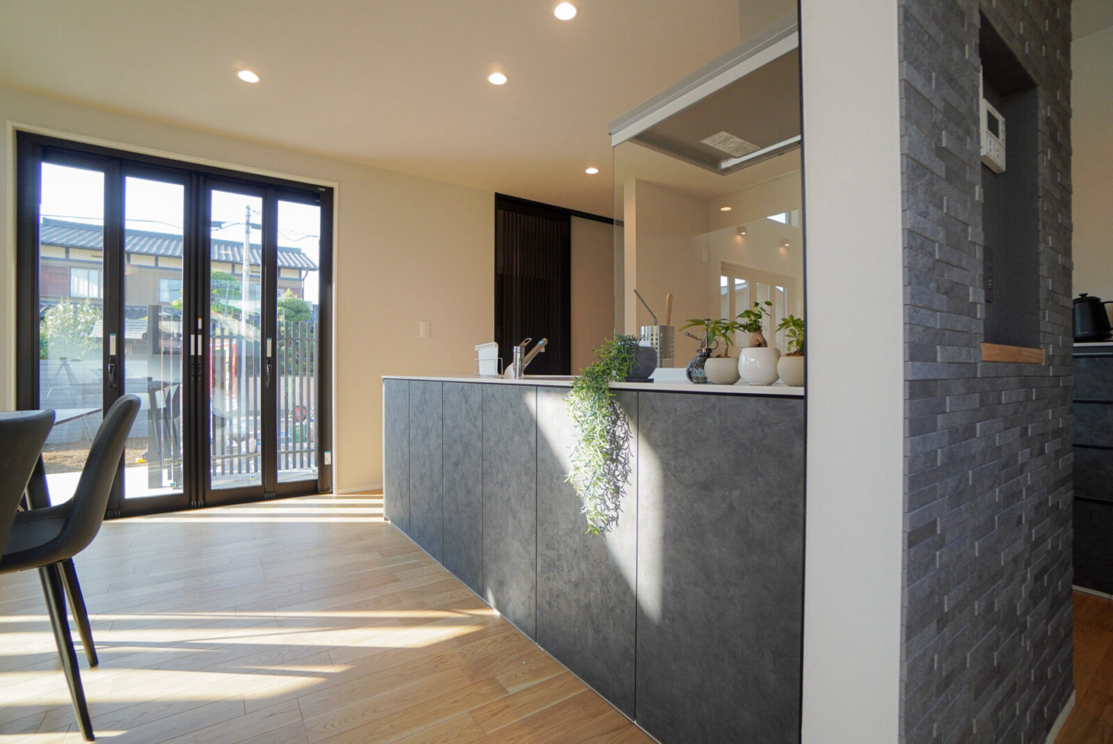 ★3/30新着　千葉市中央区　青葉町　建築条件付き売地 スライダー