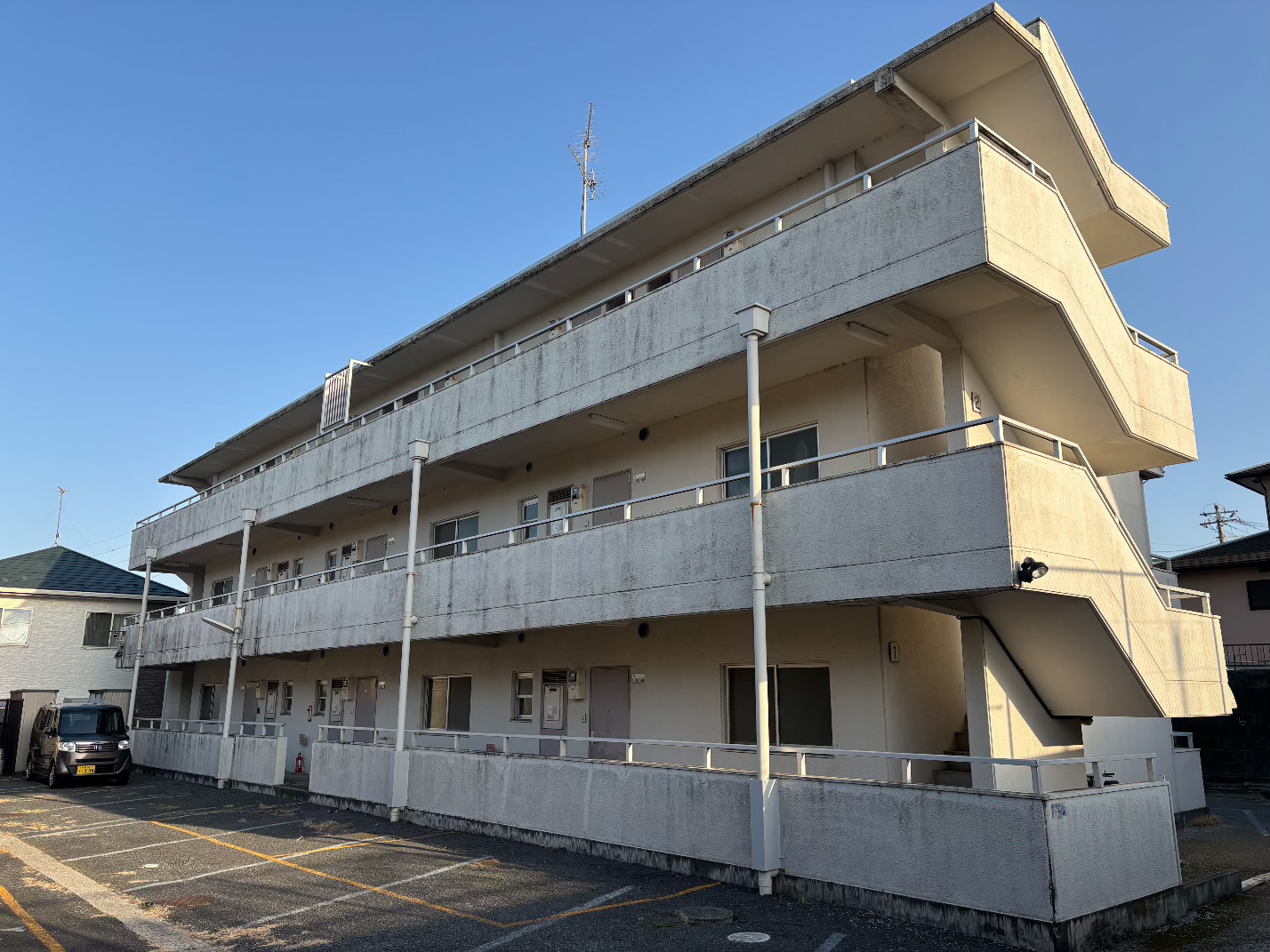 【一棟売り建物】千葉市中央区仁戸名町　社員寮としても利用可 アイチャッチ